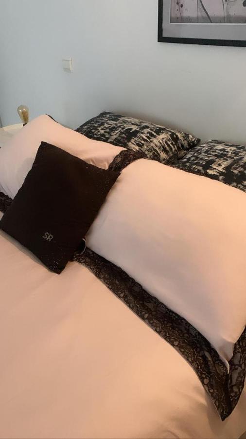 Aubière Chambre D'Hotes The Yellow Cube المظهر الخارجي الصورة